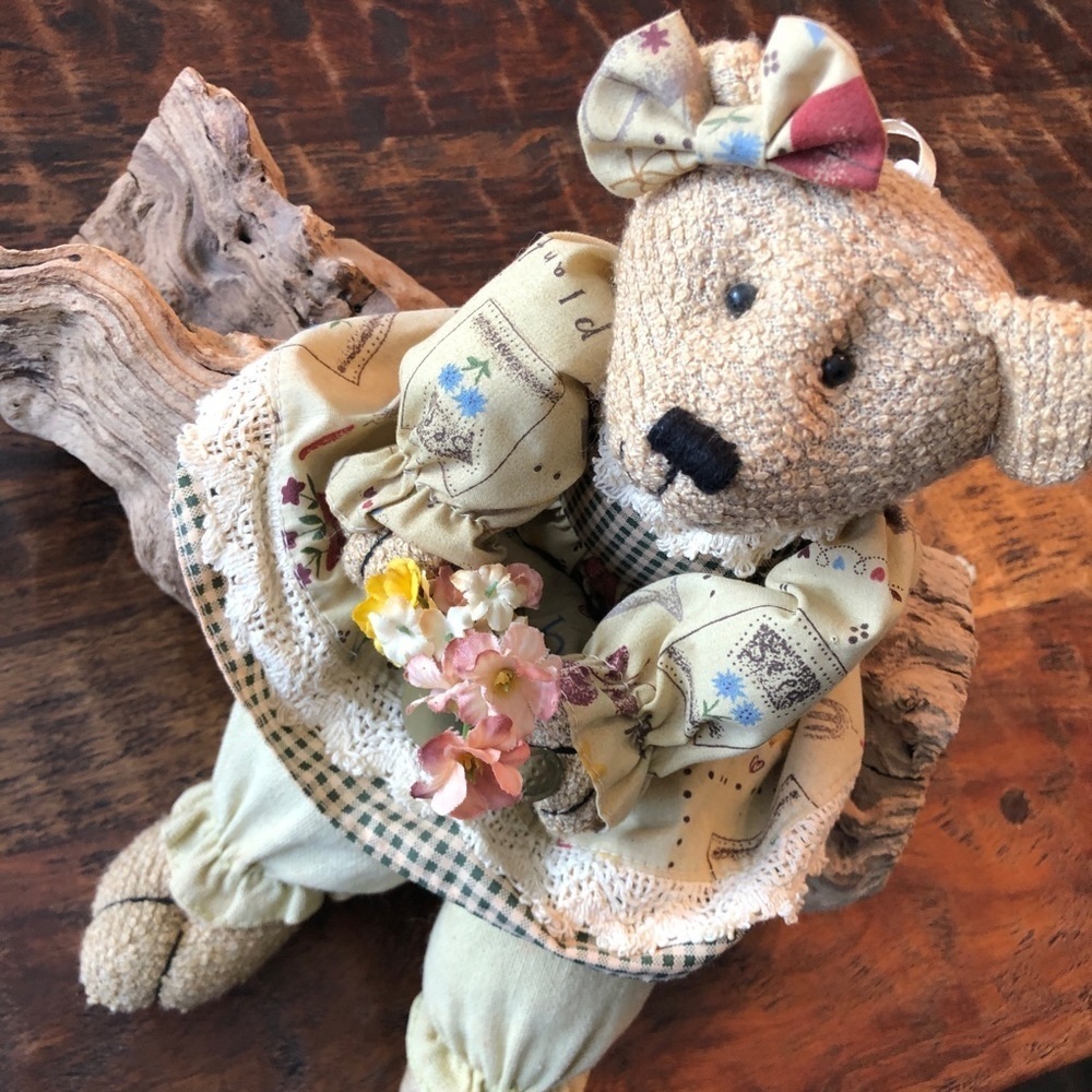 Retro Old Fashioned Shelf Sitter Bear With Watering Can and Gardening Dr…